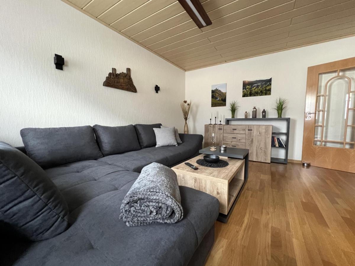 Ferienwohnung Moselzeit Alken Bagian luar foto